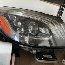 2018-2020 Mercedes-Benz S450, S560 OEM headlight