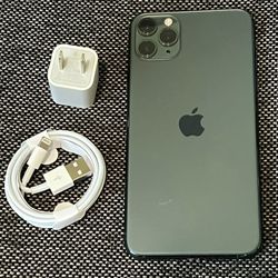 iPhone 11 Pro  Max  , Unlocked   for all Company Carrier ,  Excellent Condition  Like New 