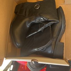 Women’s Boots