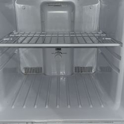 Magic Chef Fridge 