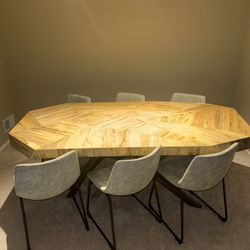 Dining Table with 6 Chairs