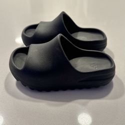 Yeezy Slides