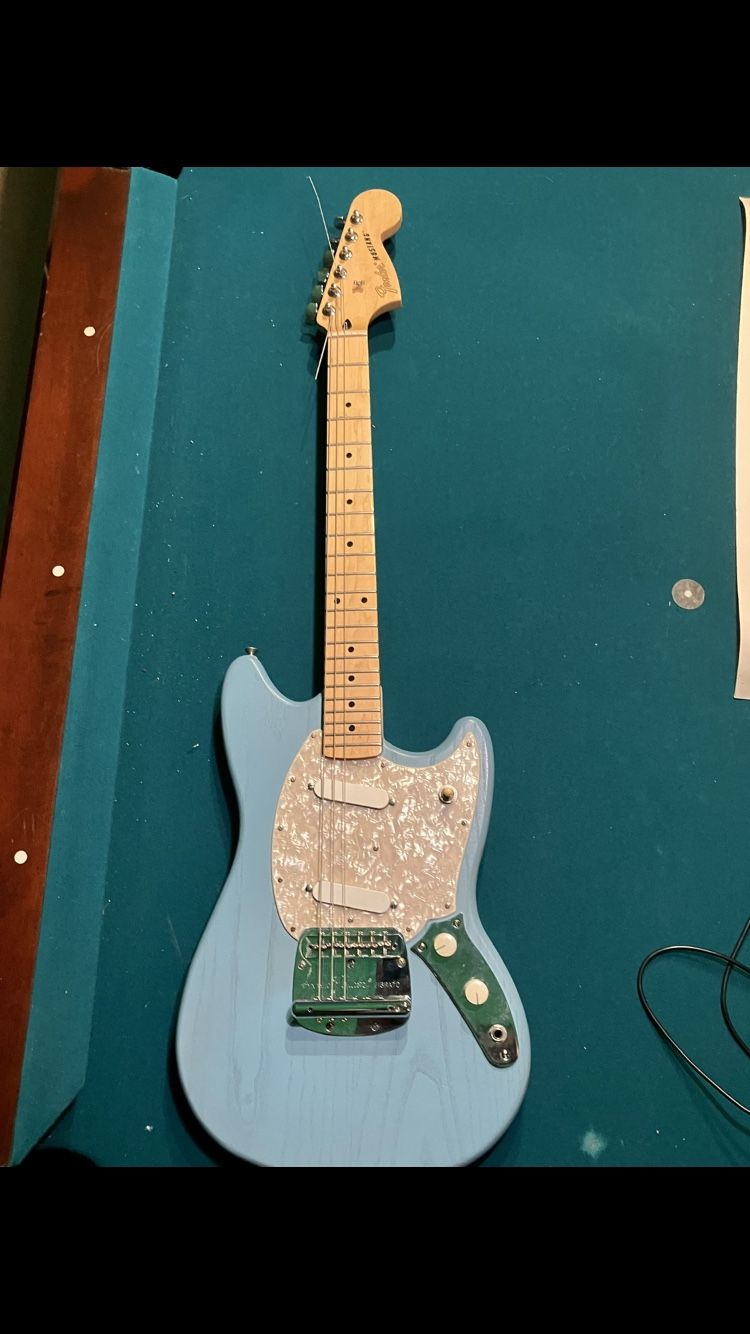 Fender Player Mustang (sonic blue)
