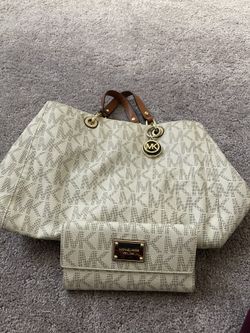 Michael Kors Purse And Wallet