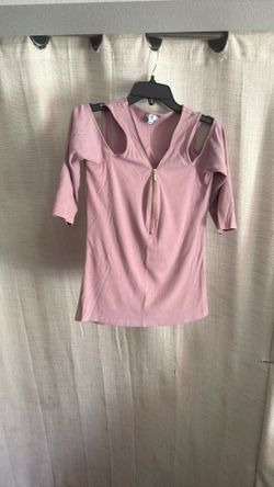 Women” sip  front open shoulder top / size L