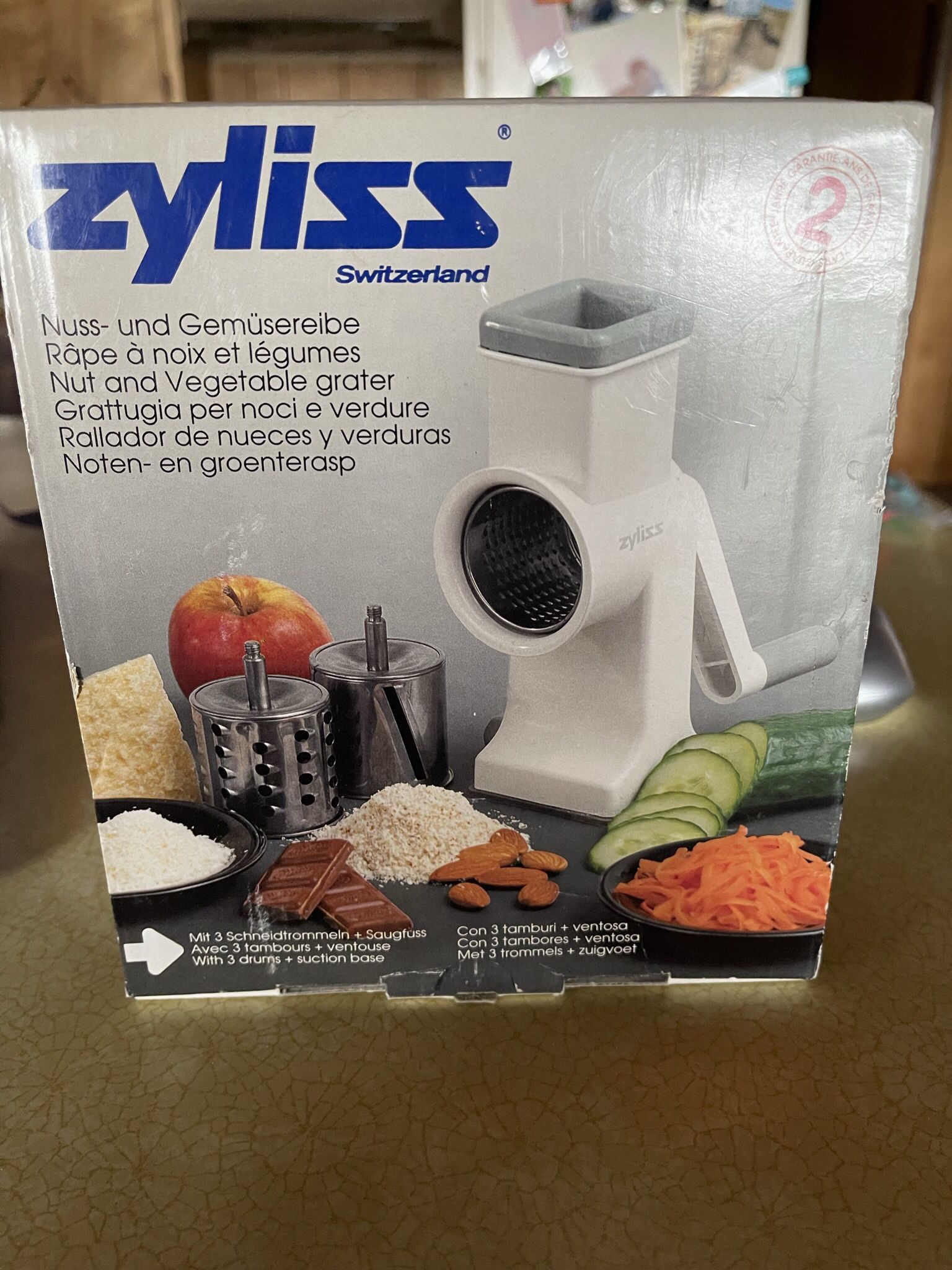  ZYLISS Classic Rotary Cheese Grater: Home & Kitchen