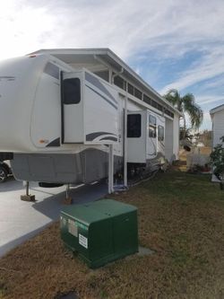 5th Wheel Rv for sale 2007