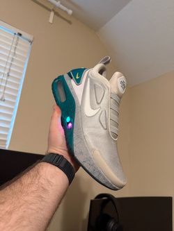 Nike adapt Automax