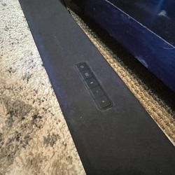 Vizio Soundbar And Speaker