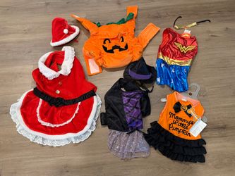 Halloween costumes for dogs Medium-Large $5 each