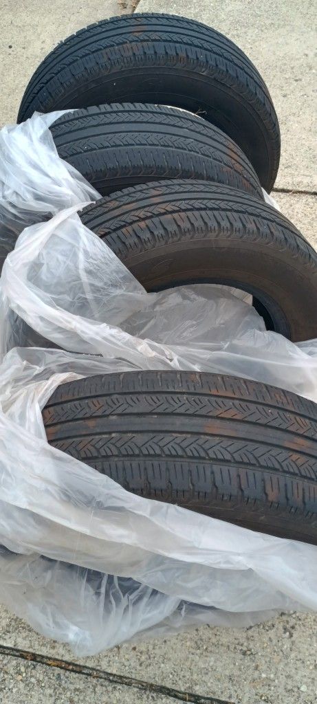 Tires  ( Set of 4 Tires)