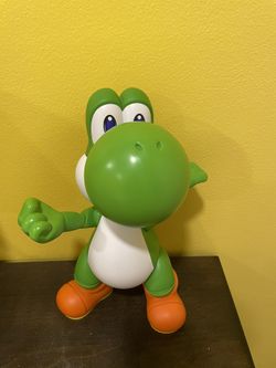 Yoshi With Battery