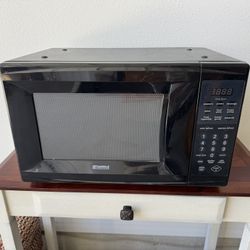 Kenmore 800w Microwave 