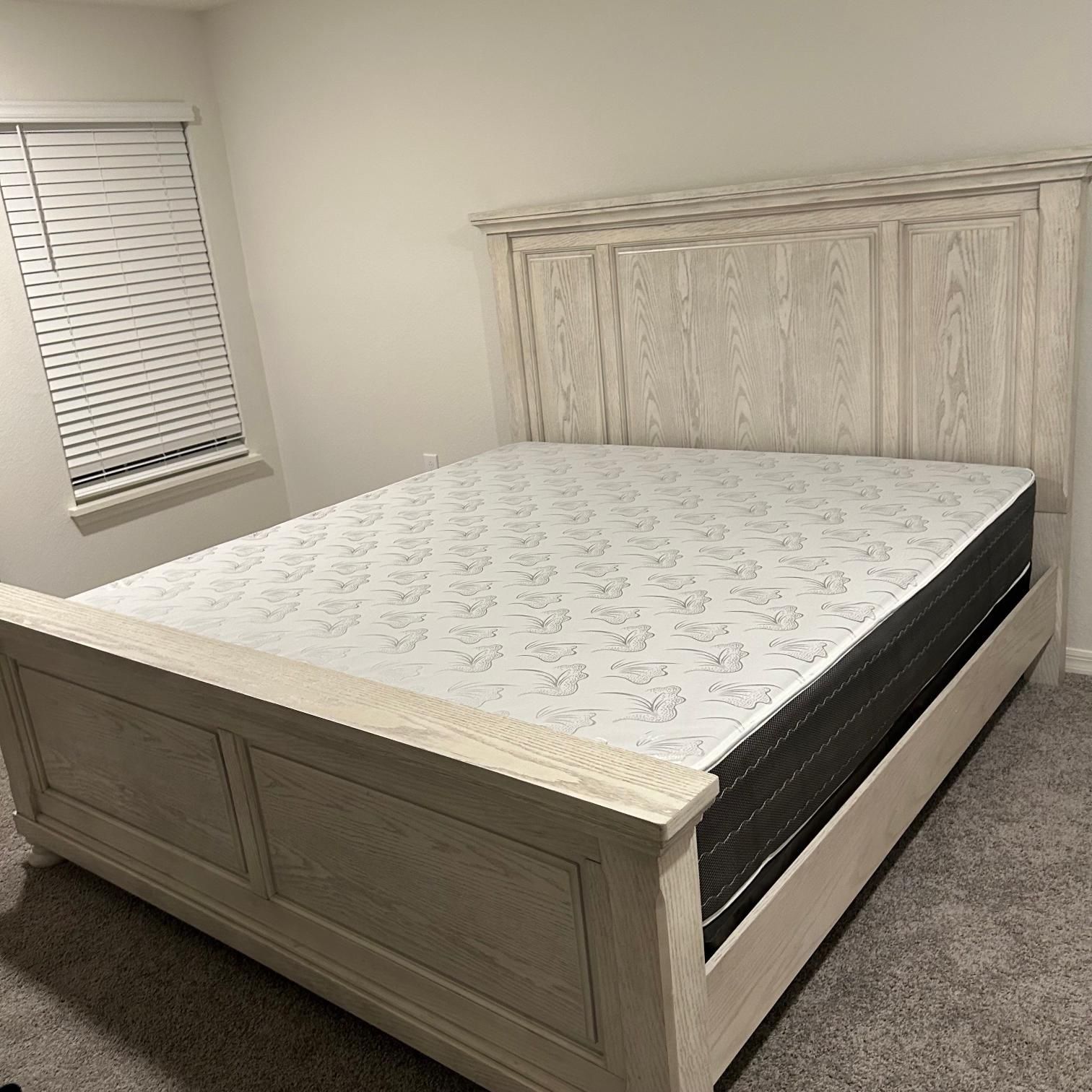 King Size Mattress 10” Inches Thick Brand New Available...