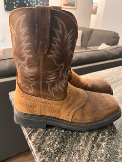 Steel toe boots