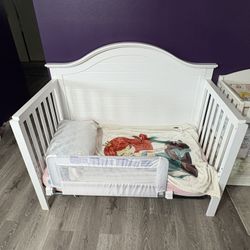 Convertible Crib