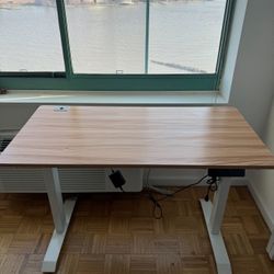 Height Adjustable Standing Desk