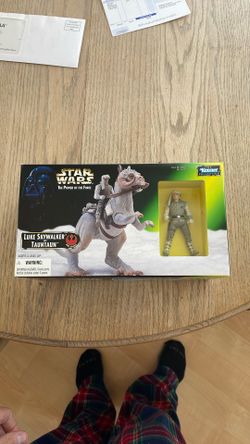 Star Wars Tauntan W/ Luke Skywalker