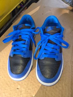 Nike dunk low size 6 youth