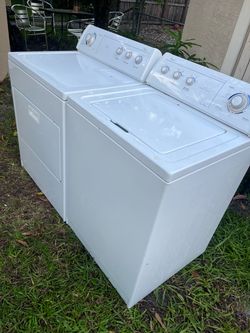 Whirlpool washer dryer beautiful set 3 months warranty