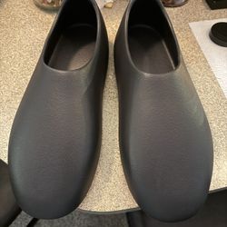 Yeezy Slip on Slippers 13 - 14