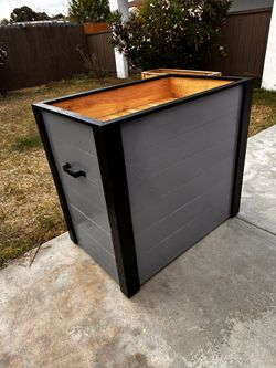 Wood Planter