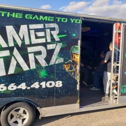 GAMERSTARZ GAMER TRUCK