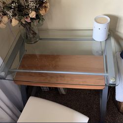 desk and ikea chair