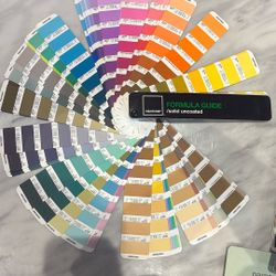 Pantone Formula Guide / Solid Uncoated