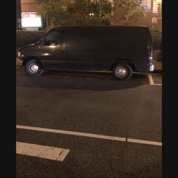 2004 Ford E250 Cargo Van