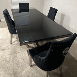 Black Luxury Table 