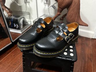 Mary Jane Doc Martens