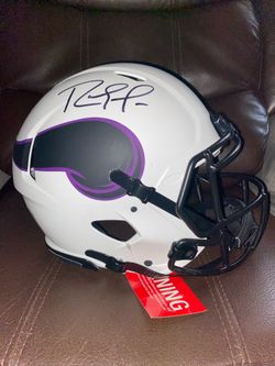 Riddell Randy Moss Minnesota Vikings Lunar Eclipse Alternate Speed Full Size Authentic Helmet Beckett