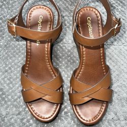 Brown wedges 
