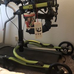Rifton Pretty Bright Green Large Adjustable Height For Adults Or Children 