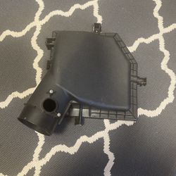 Lexus IS  OEM Upper Air Intake cleaner box