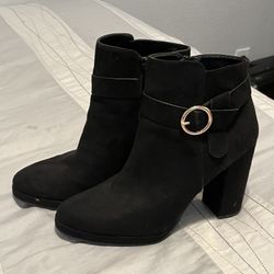 Womens Black Suede Heeled Boots 9.5