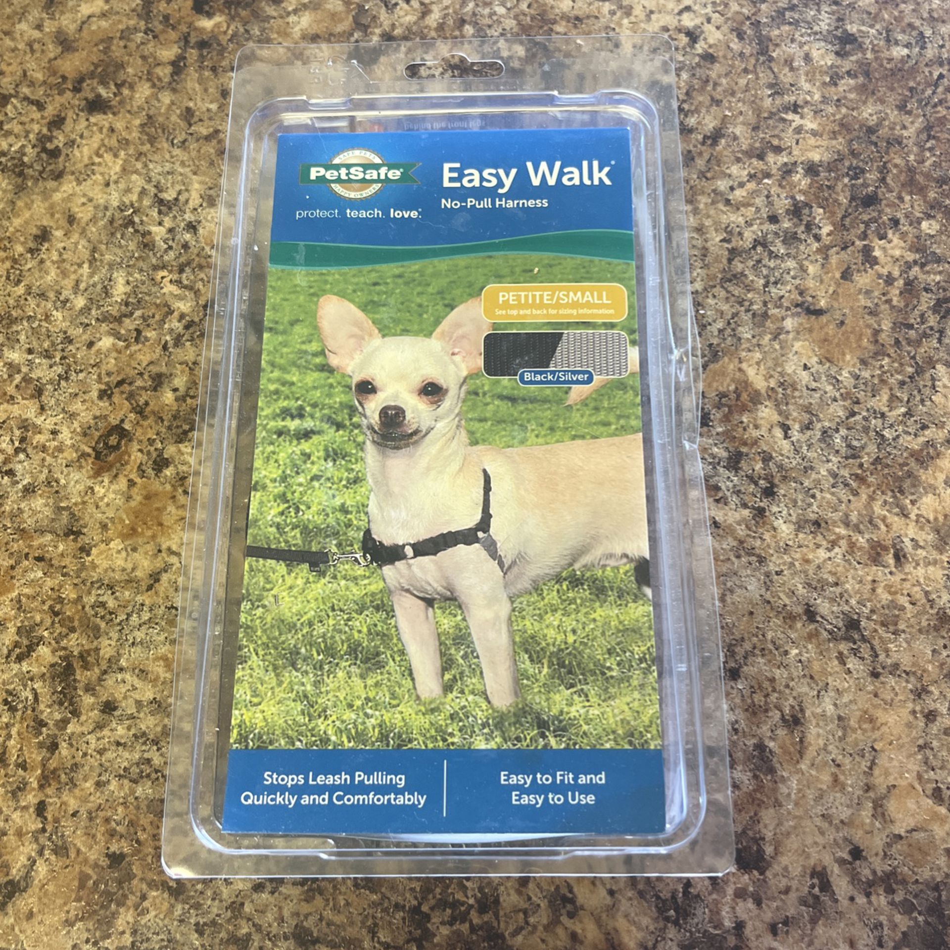 PetSafe Easy Walk No-Pull Harness (petite/small)