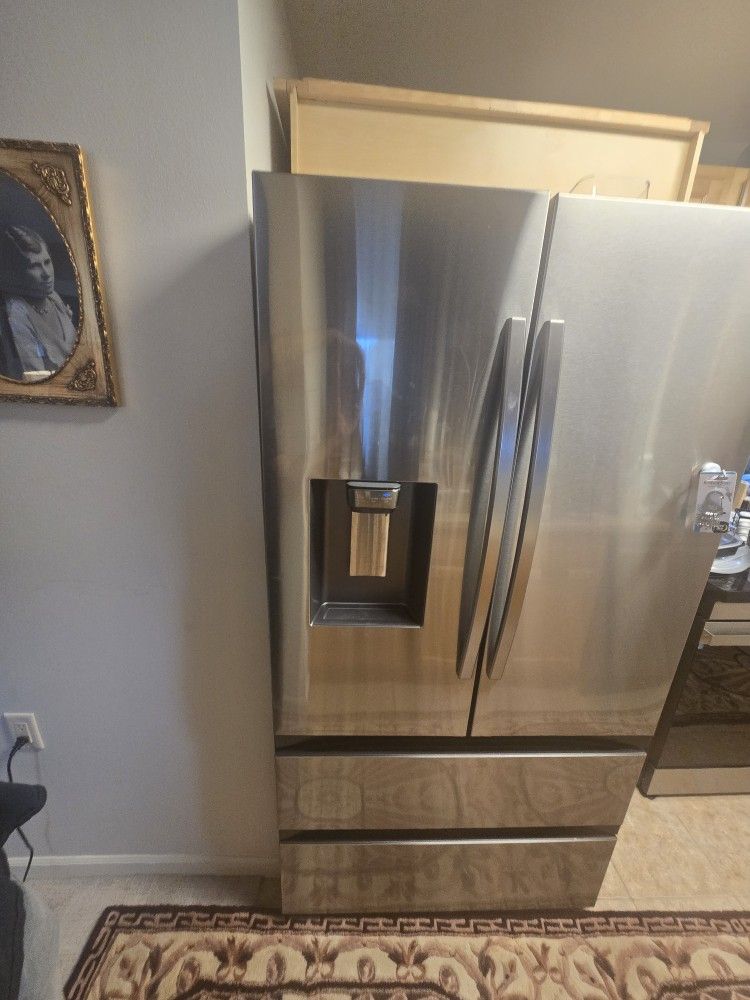 Refrigerator Samsung RF31CG7400SRAA