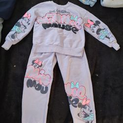 Minnie Mouse Sweat Outfit 