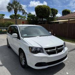 2014 Dodge Grand Caravan