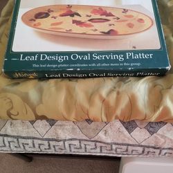 Leaf Design Oval Serving Platter