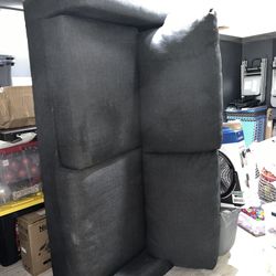 Couch With Pull Out Bed 