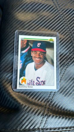 Sammy Sosa Rookie Card #17 Error Card 1990 Upper Deck Card
