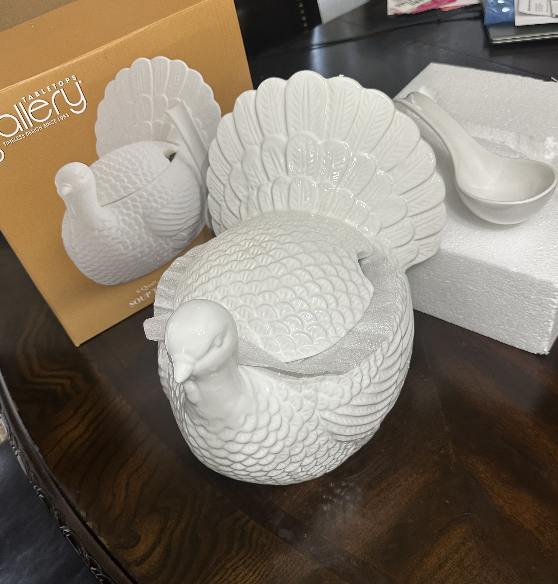 Soup Tureen Serving Set