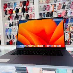 MacBook Pro m1 16-inch M1 Max 32Ram 1TB