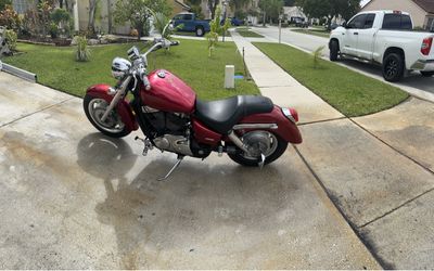 2004 Honda 1100