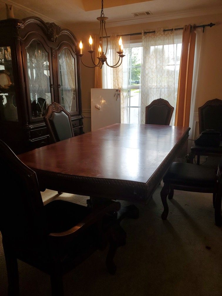 Dining Room Set