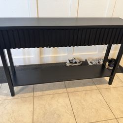 Black Painted Wood Fluted Entryway Table