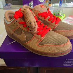 Nike sb dunk low Som Tum New DS Size 11 $175